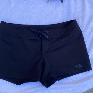 The North Face Shorts Black 10 NWOT